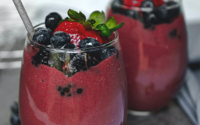 Super-Nutrient Blast Berry Smoothie